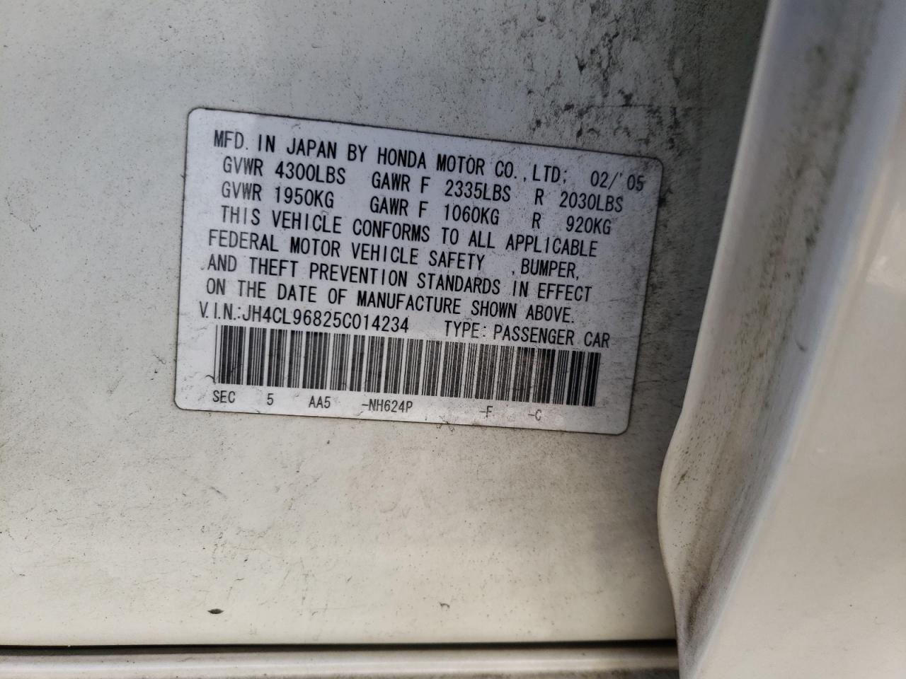 Photo 10 from auction – 2005 ACURA TSX with VIN JH4CL96825C014234