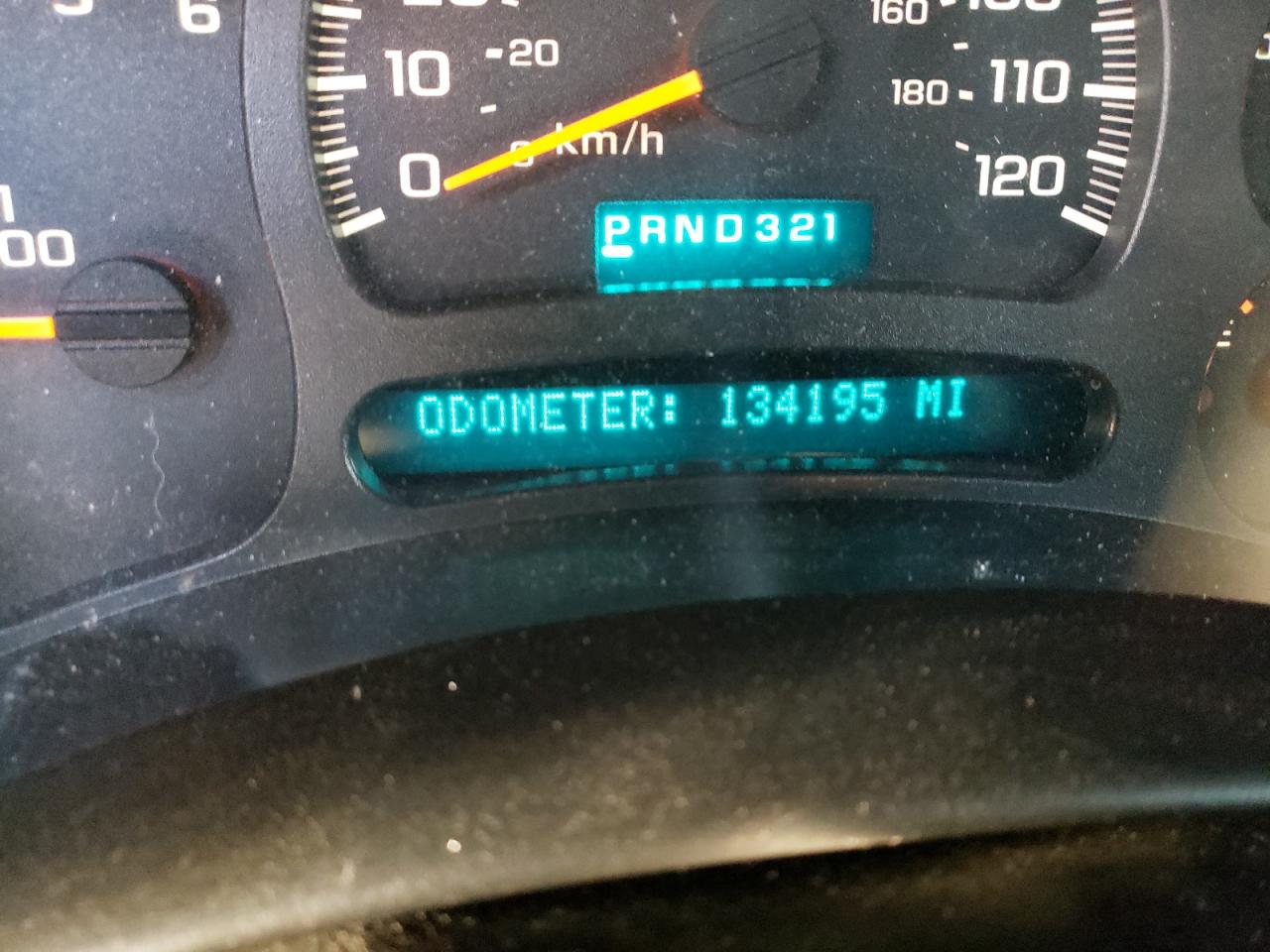 Photo 8 from auction – 2003 CHEVROLET SILVERADO with VIN 1GCEK19V83E363898