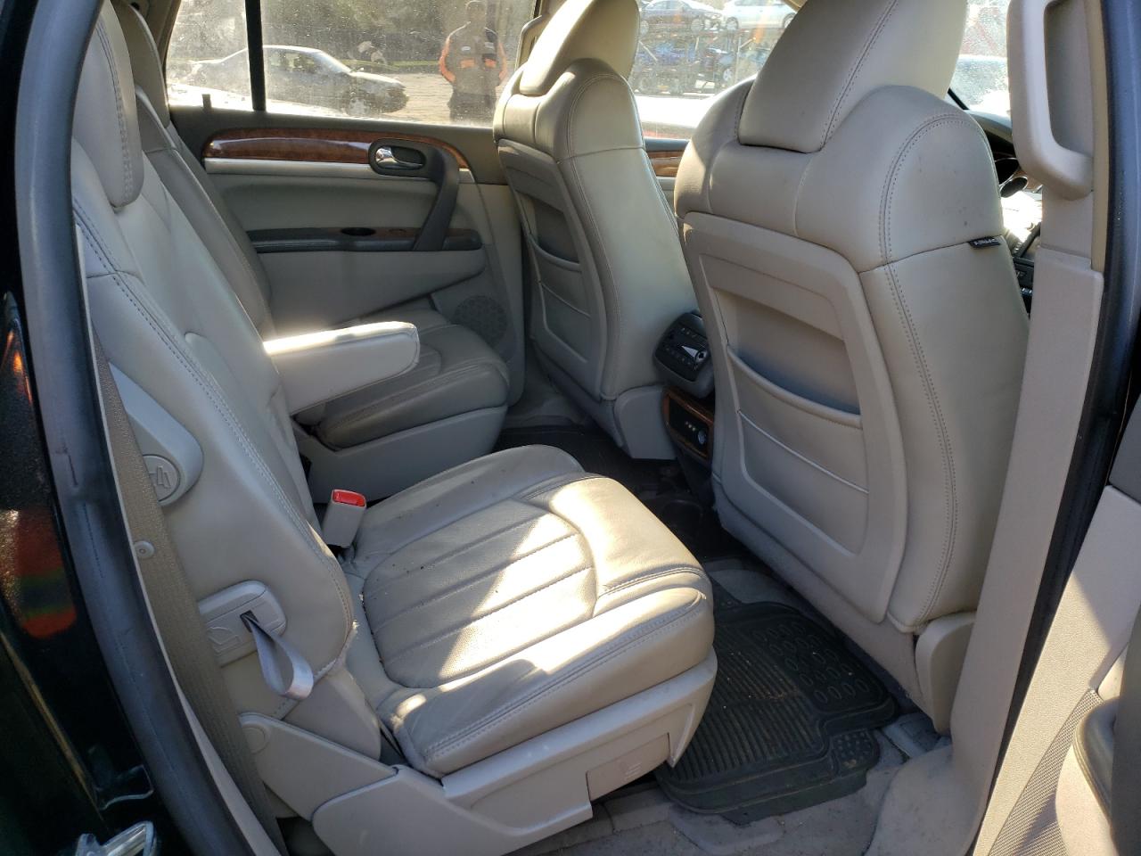 Photo 6 from auction – 2008 BUICK ENCLAVE CX with VIN 5GAER23748J267066