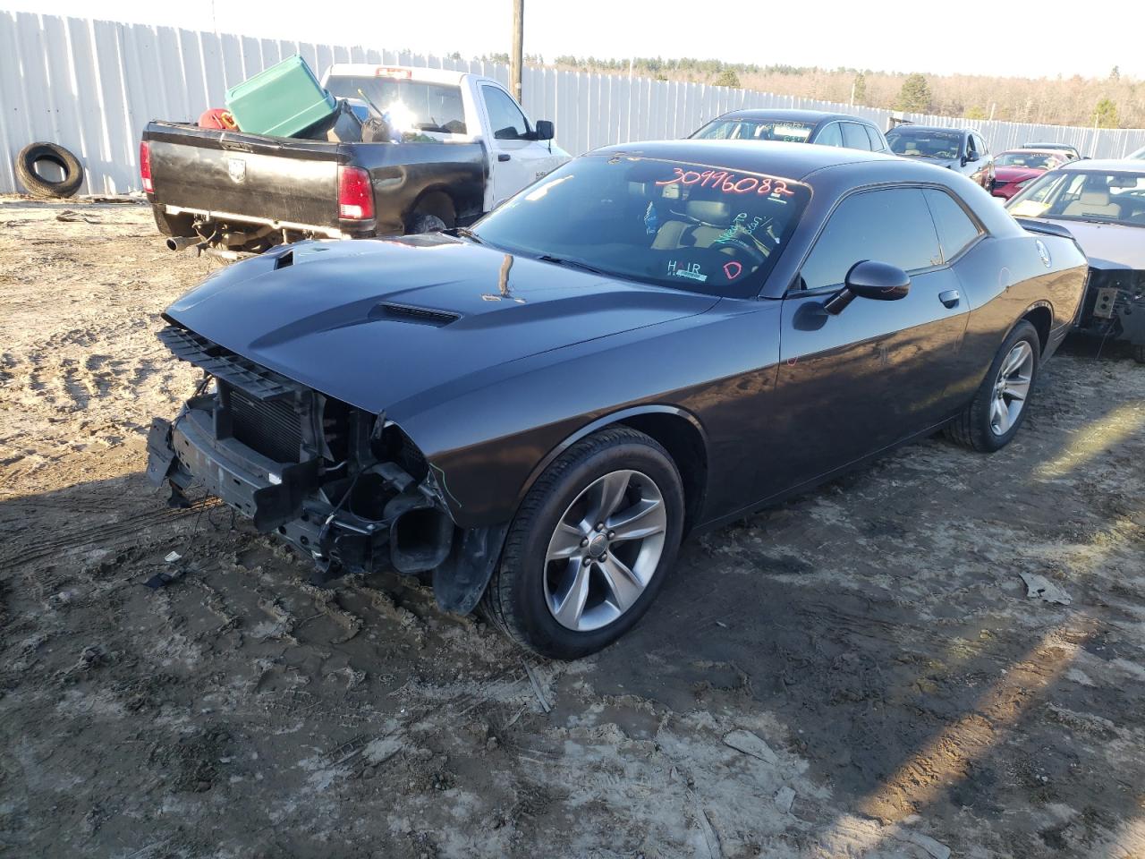 Photo 2 from auction – 2019 DODGE CHALLENGER with VIN 2C3CDZAG1KH500530