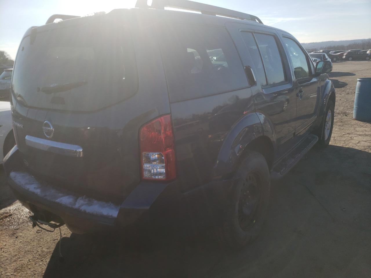 Photo 9 from auction – 2011 NISSAN PATHFINDER with VIN 5N1AR1NB6BC607916