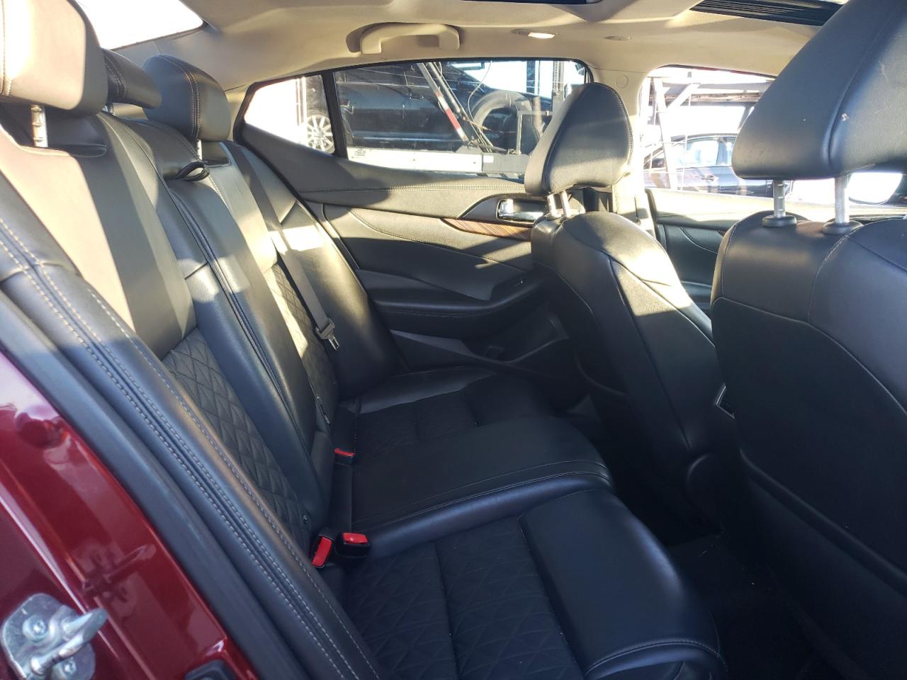 Photo 6 from auction – 2017 NISSAN MAXIMA 3.5 with VIN 1N4AA6AP3HC448765