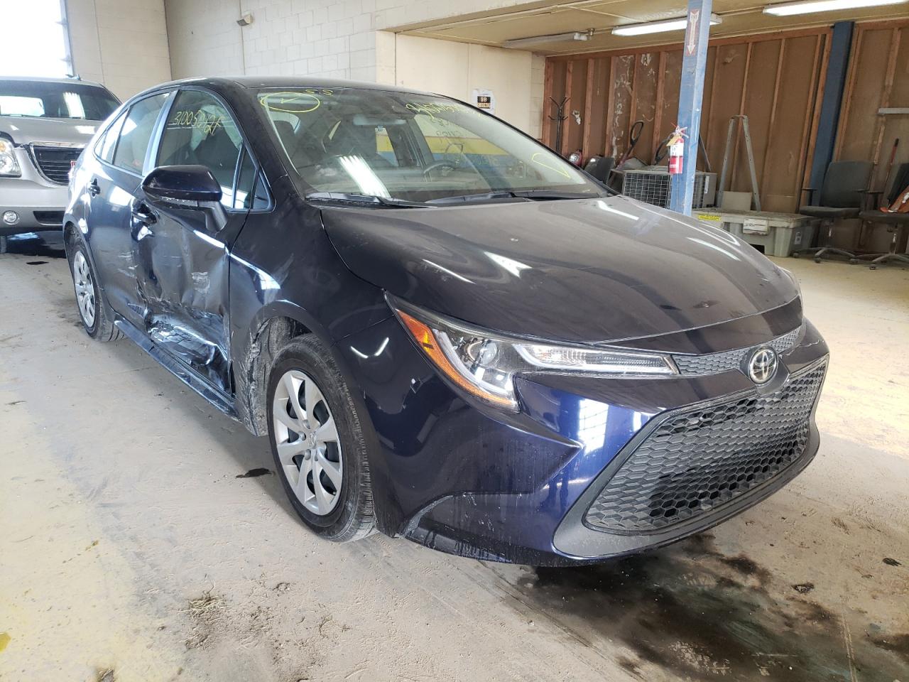 Photo 1 from auction – 2021 TOYOTA COROLLA LE with VIN JTDEPMAE9MJ179545