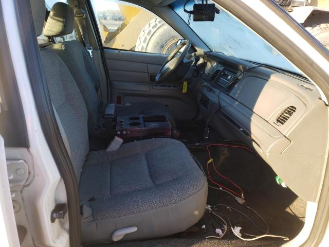 Photo 5 from auction – 2003 FORD CROWN VICT with VIN 2FAFP71W43X140730