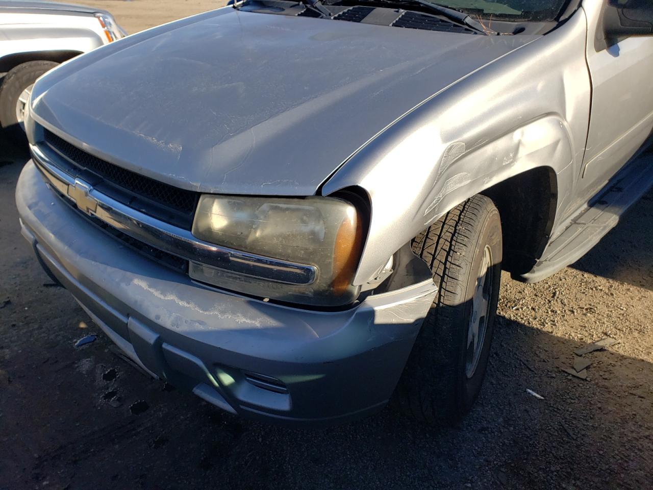 Photo 9 from auction – 2006 CHEVROLET TRAILBLAZE with VIN 1GNDS13S162246185