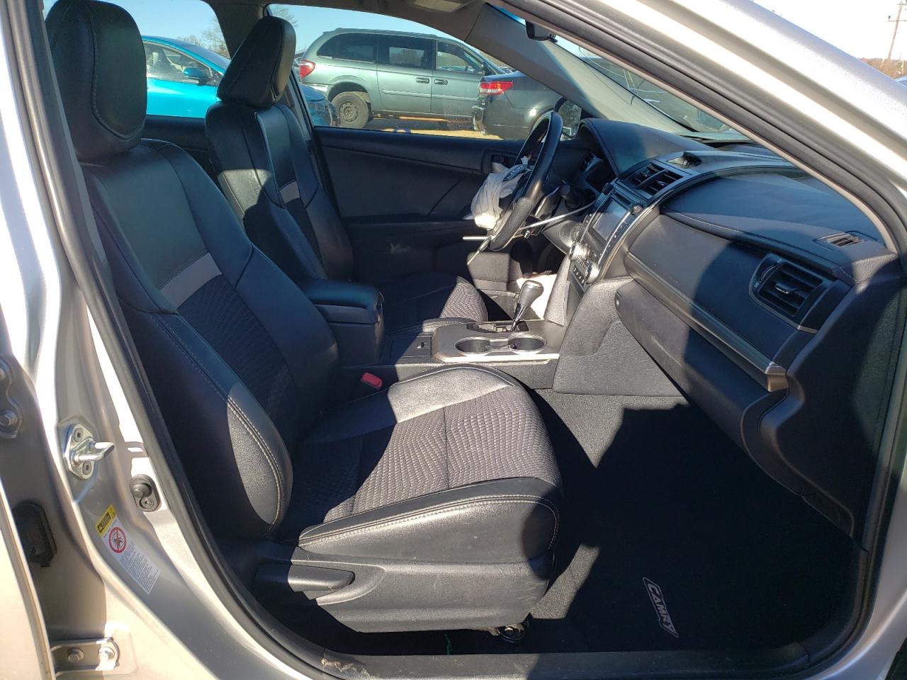 Zdjęcie 5 z aukcji – 2012 TOYOTA CAMRY BASE z VIN 4T1BF1FK6CU139323