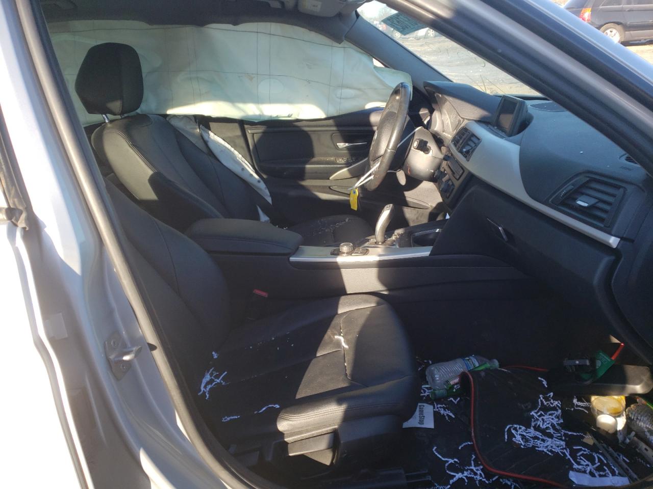 Photo 5 from auction – 2014 BMW 320 I with VIN WBA3B1C53EPV79470