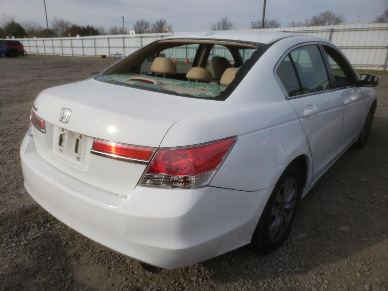 Photo 9 from auction – 2011 HONDA ACCORD EXL with VIN 1HGCP2F85BA000088