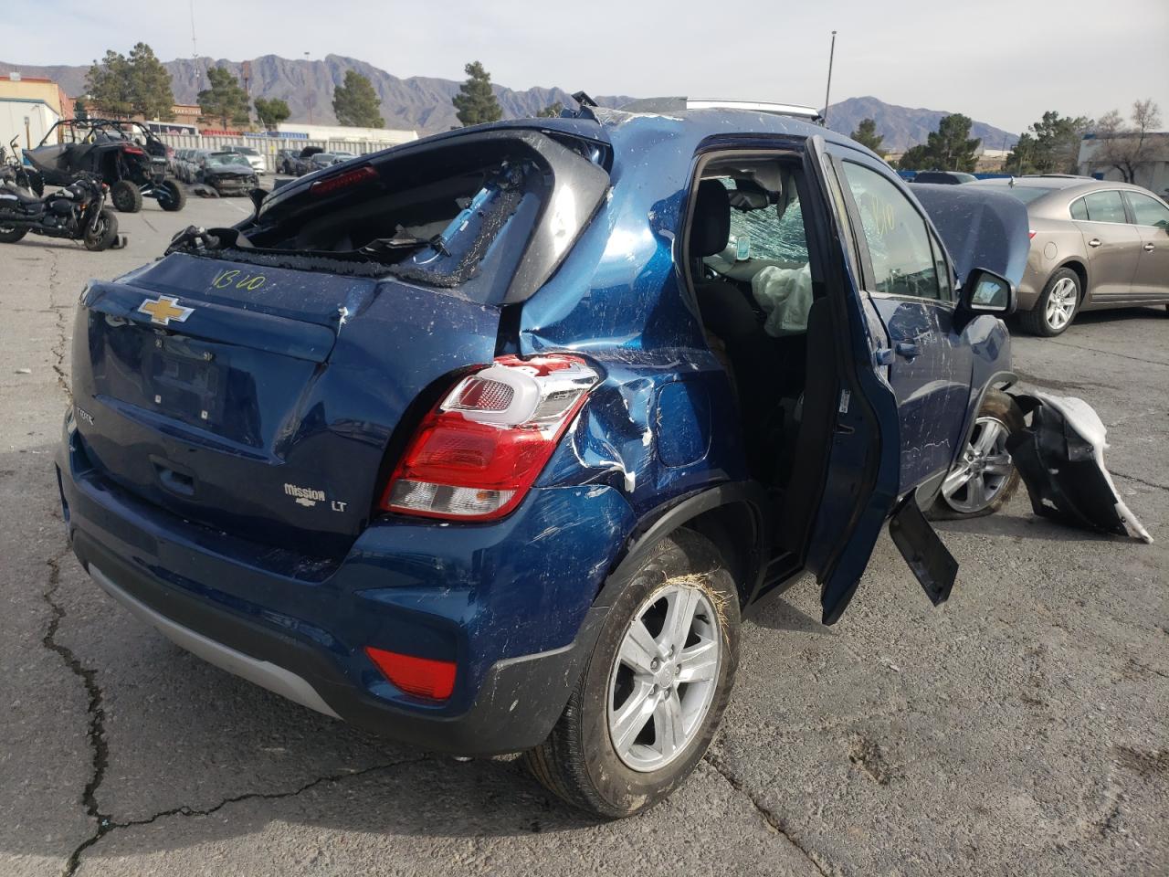 Photo 4 from auction – 2019 CHEVROLET TRAX 1LT with VIN 3GNCJLSB7KL210196