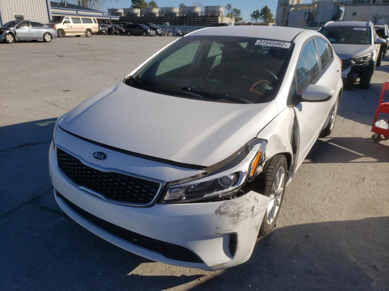 Photo 2 from auction – 2017 KIA FORTE LX with VIN 3KPFL4A71HE008051
