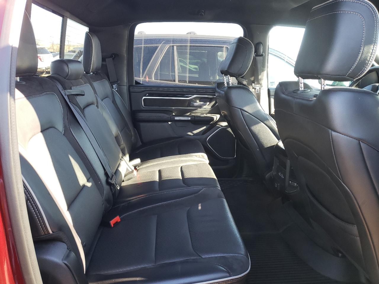 Photo 6 from auction – 2019 RAM 1500 LARAM with VIN 1C6SRFJT1KN845401