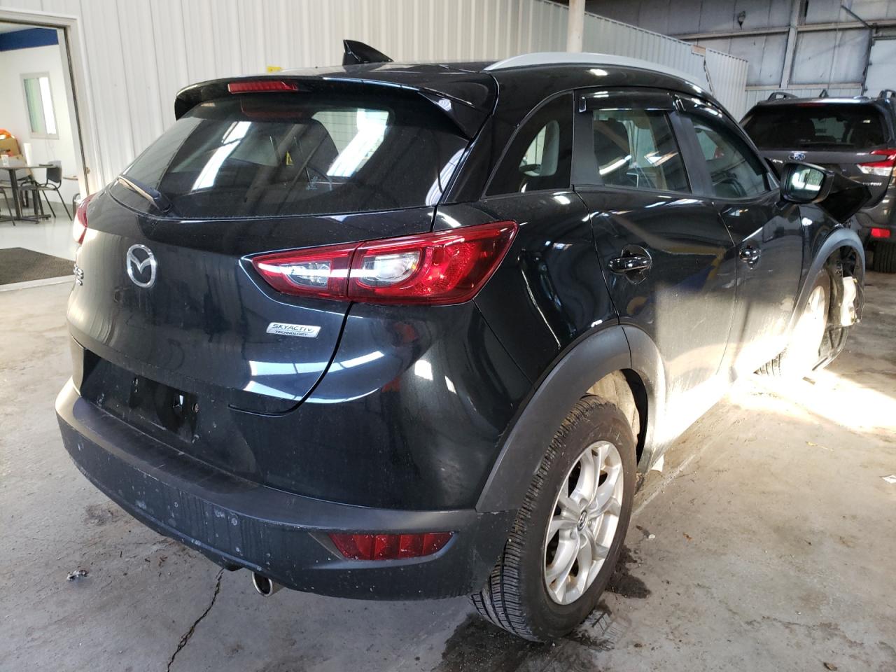 Photo 4 from auction – 2016 MAZDA CX-3 SPORT with VIN JM1DKBB77G0125735