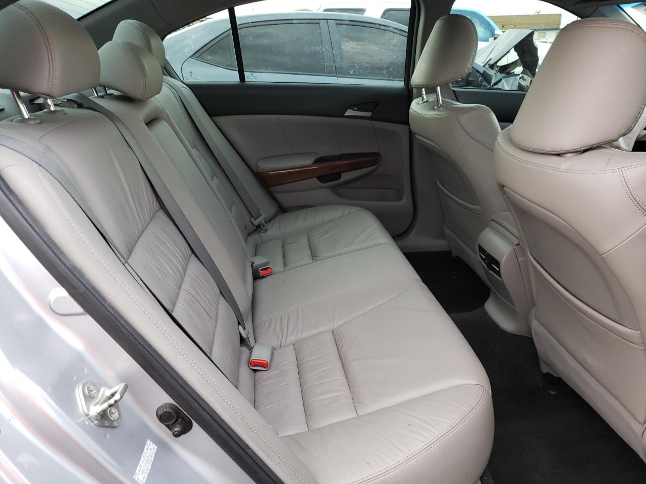 Photo 6 from auction – 2012 HONDA ACCORD EXL with VIN 1HGCP3F88CA031746