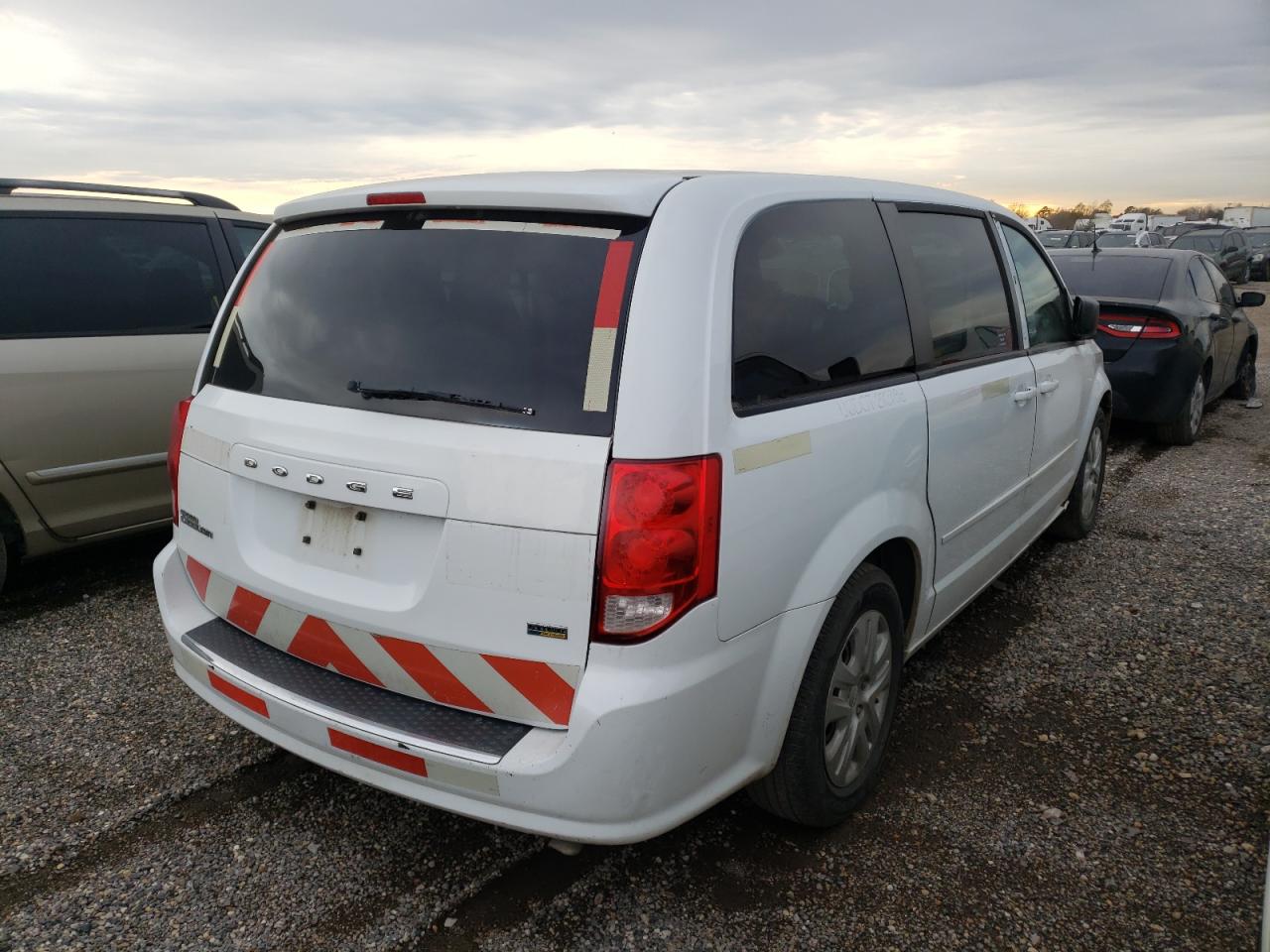 Photo 4 from auction – 2016 DODGE GRAND CARA with VIN 2C4RDGBG8GR371776