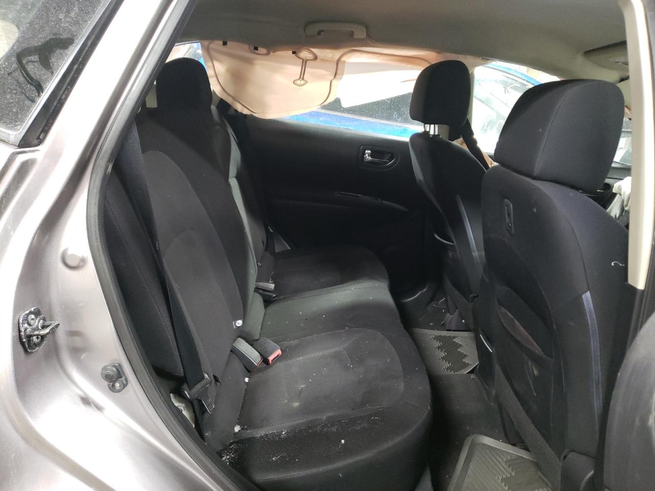 Photo 6 from auction – 2011 NISSAN ROGUE S with VIN JN8AS5MT1BW564132