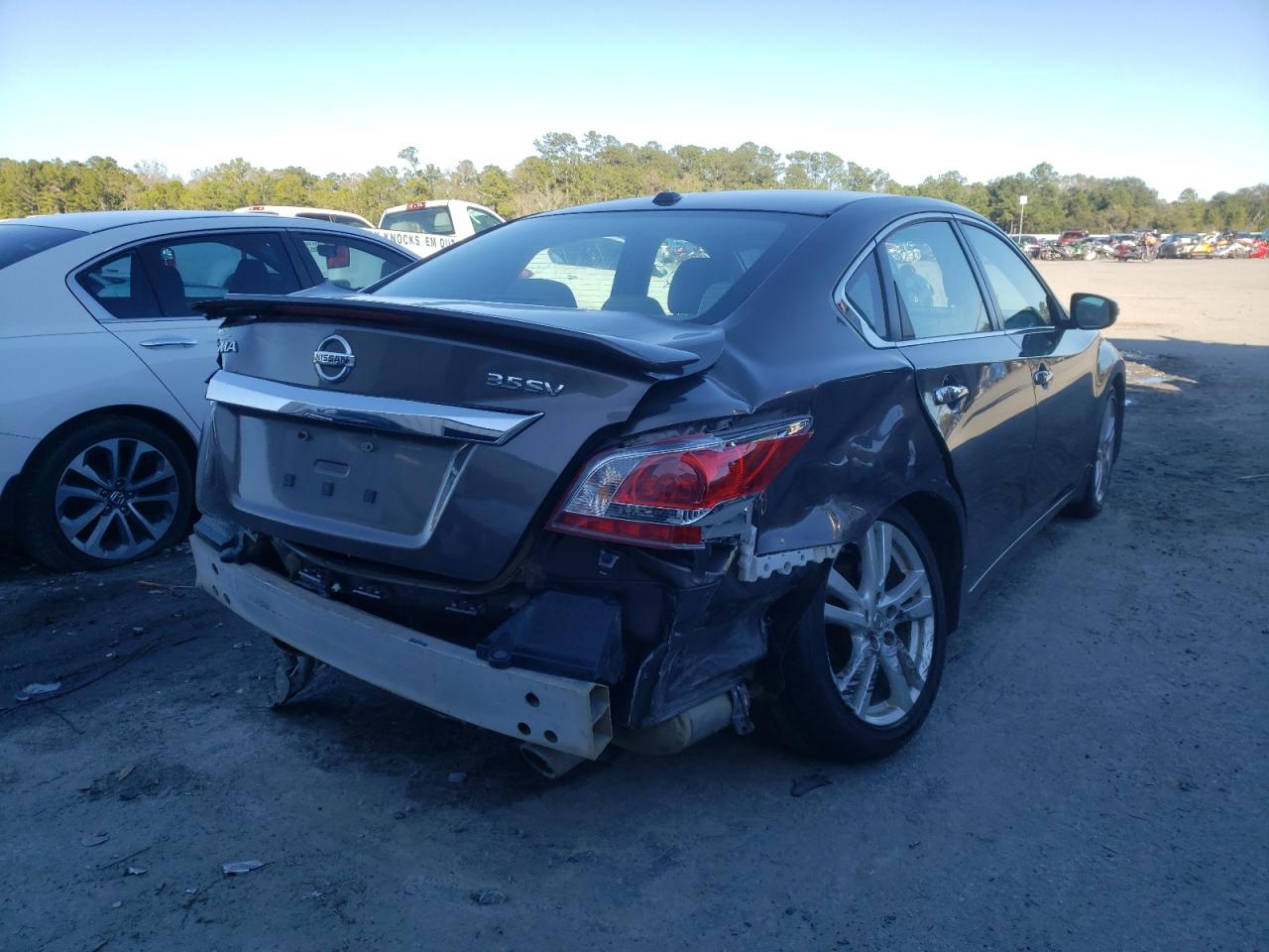 Photo 4 from auction – 2013 NISSAN ALTIMA 3.5 with VIN 1N4BL3AP4DC133416