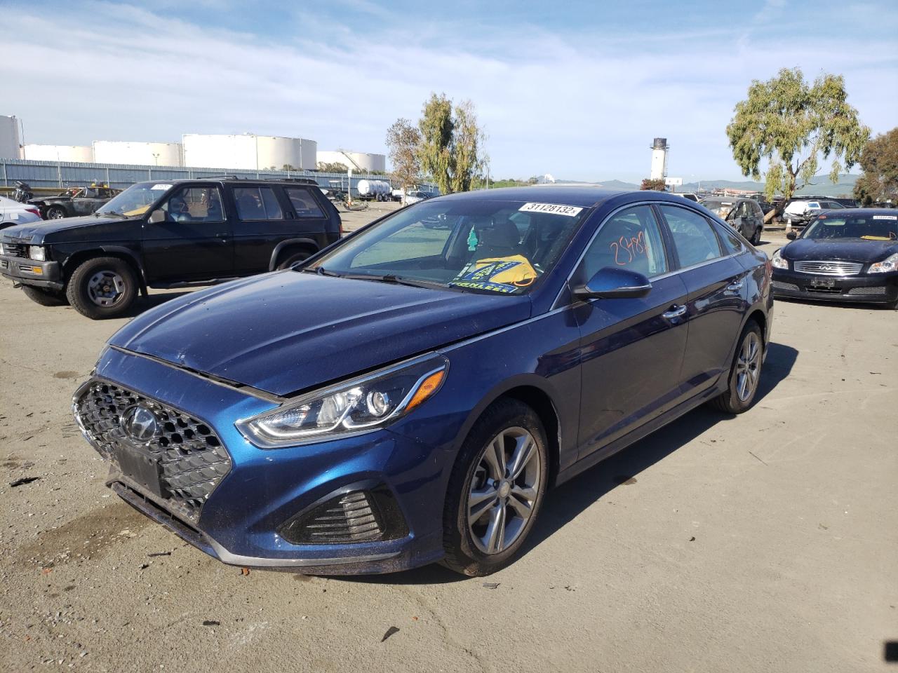 Photo 2 from auction – 2019 HYUNDAI SONATA LIM with VIN 5NPE34AF9KH751918