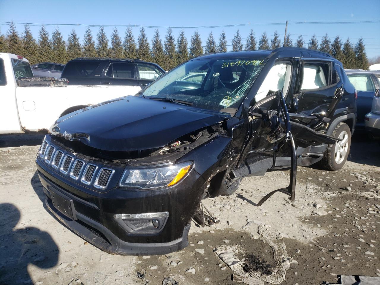 Photo 9 from auction – 2019 JEEP COMPASS LA with VIN 3C4NJDBB9KT713848