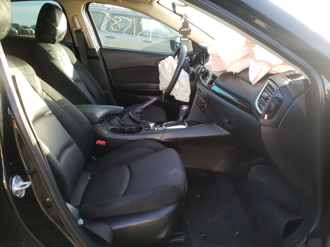 Photo 5 from auction – 2016 MAZDA 3 SPORT with VIN JM1BM1U74G1337642