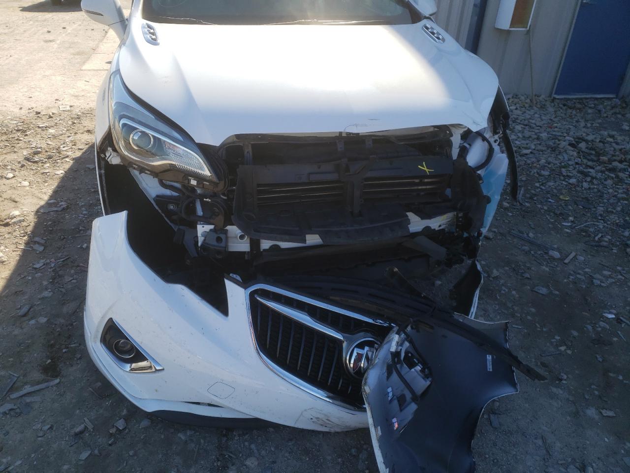 Photo 9 from auction – 2019 BUICK ENVISION E with VIN LRBFXCSA8KD012811