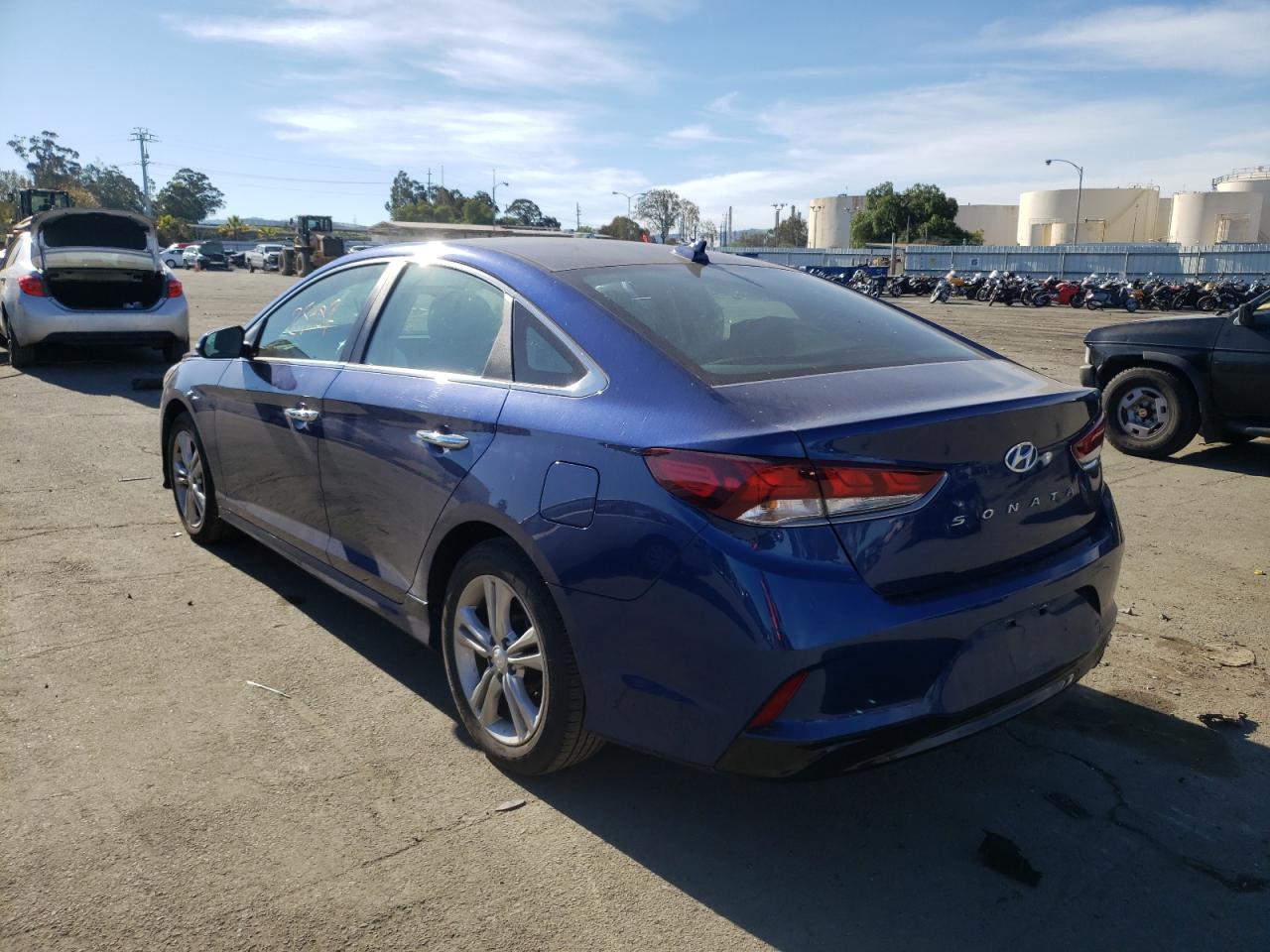 Photo 3 from auction – 2019 HYUNDAI SONATA LIM with VIN 5NPE34AF9KH751918