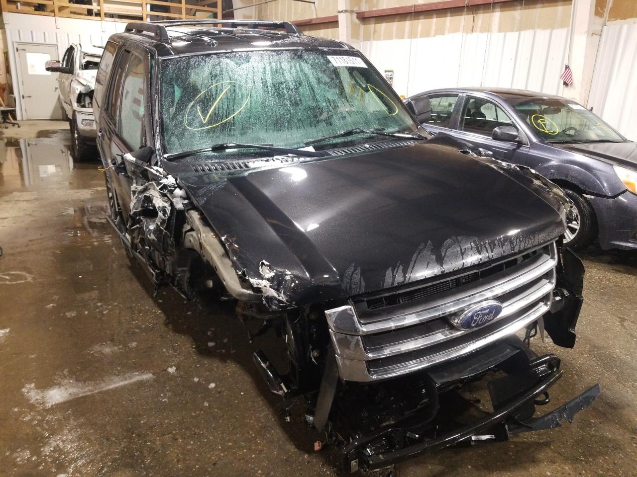 FORD EXPEDITION 2015 with VIN 1FMJU1JT8FEF40632 - Photo from auction