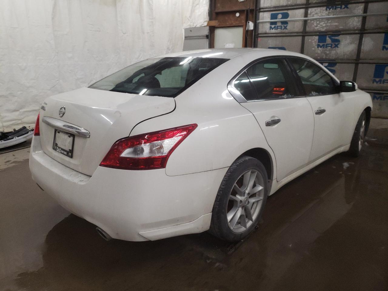 Photo 4 from auction – 2011 NISSAN MAXIMA S with VIN 1N4AA5AP1BC827989