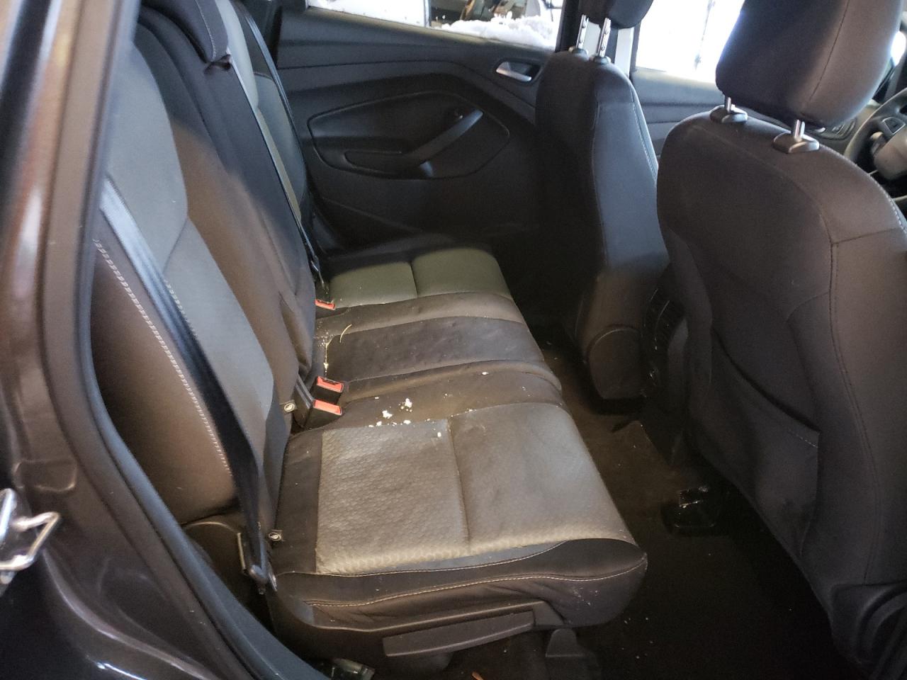 Photo 6 from auction – 2018 FORD ESCAPE SE with VIN 1FMCU9GD3JUB01232