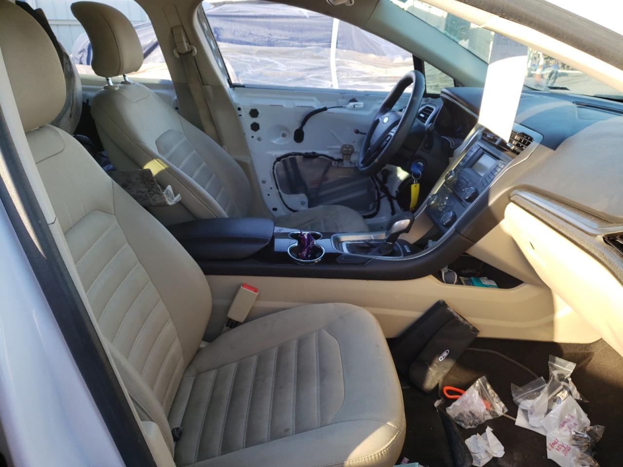 Photo 5 from auction – 2015 FORD FUSION SE with VIN 1FA6P0H77F5116689