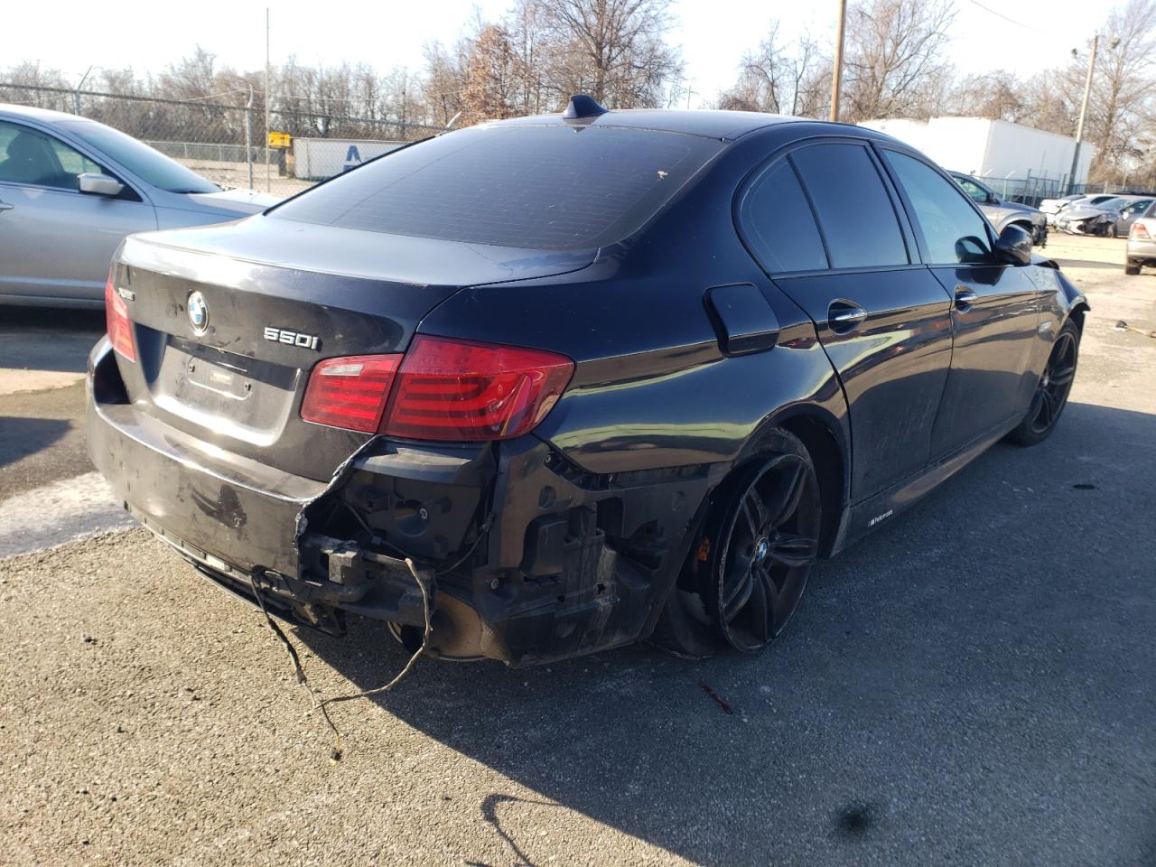 صورة رقم 4 من المزاد - 2013 BMW 535 XI مع VIN WBAFU7C57DDU68883