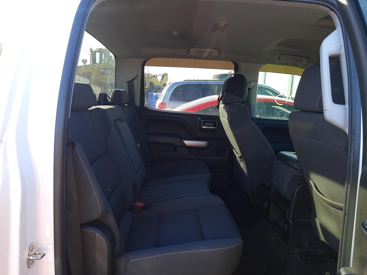 Photo 6 from auction – 2018 CHEVROLET SILVERADO with VIN 1GC1KVEY5JF246485