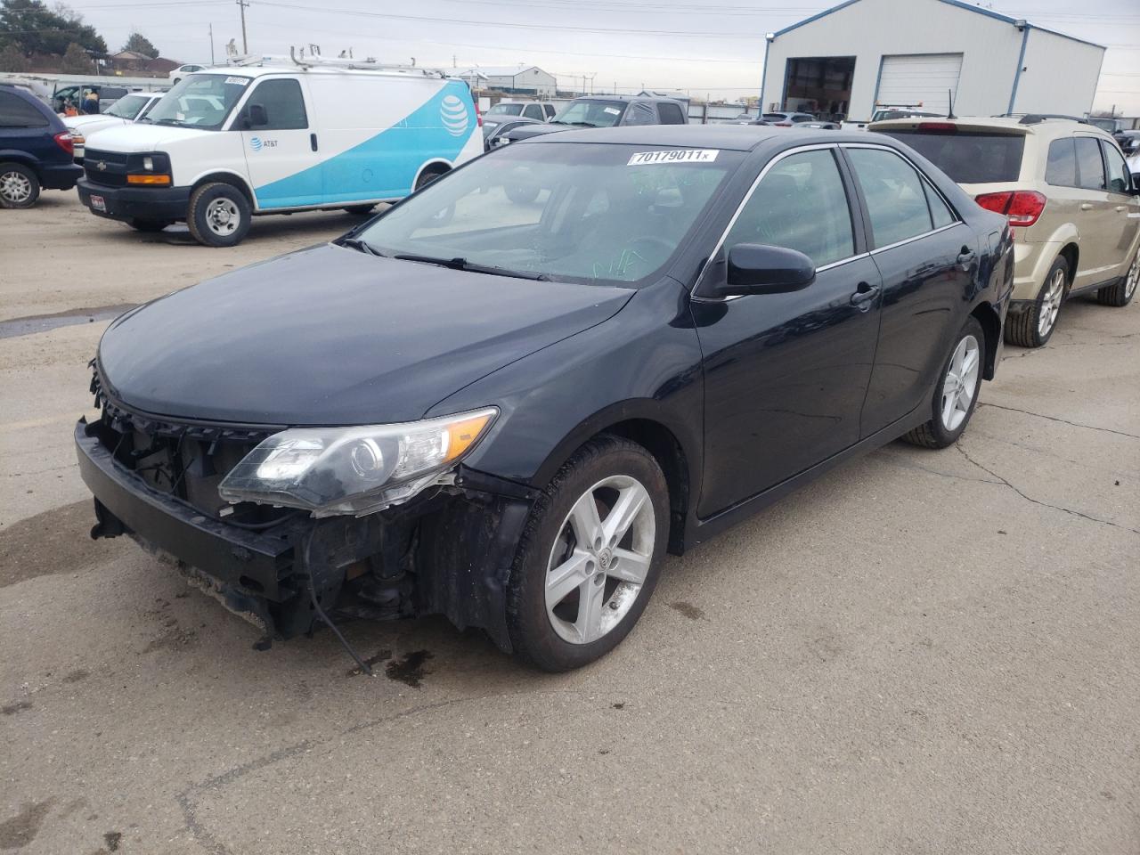Photo 2 from auction – 2012 TOYOTA CAMRY BASE with VIN 4T1BF1FK1CU167062