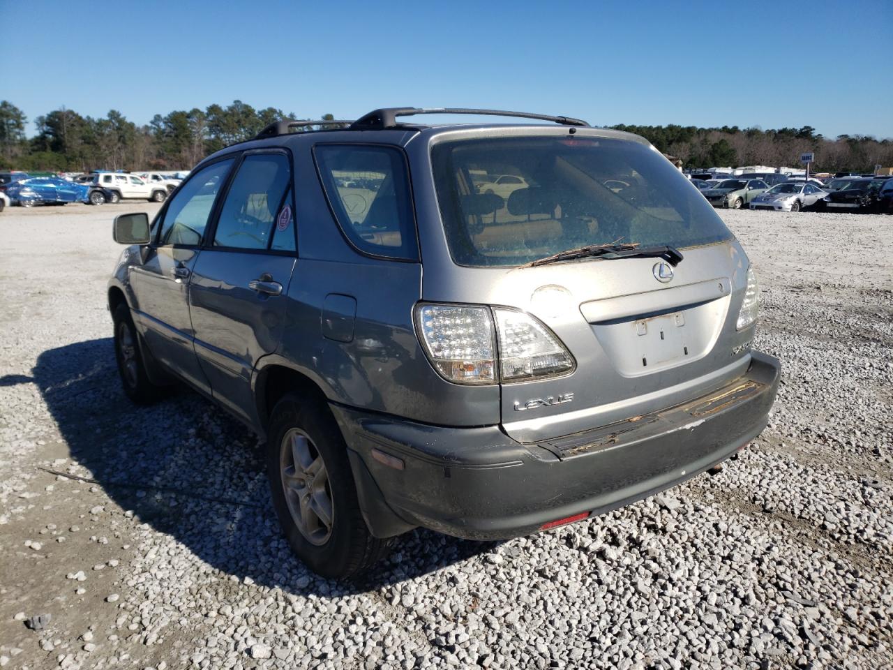 Photo 3 from auction – 2001 LEXUS RX 300 with VIN JT6GF10U9Y0061453