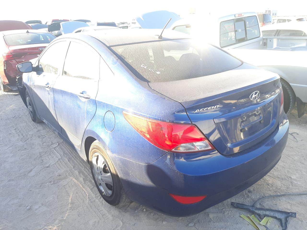 Photo 3 from auction – 2015 HYUNDAI ACCENT GLS with VIN KMHCT4AE2FU888317