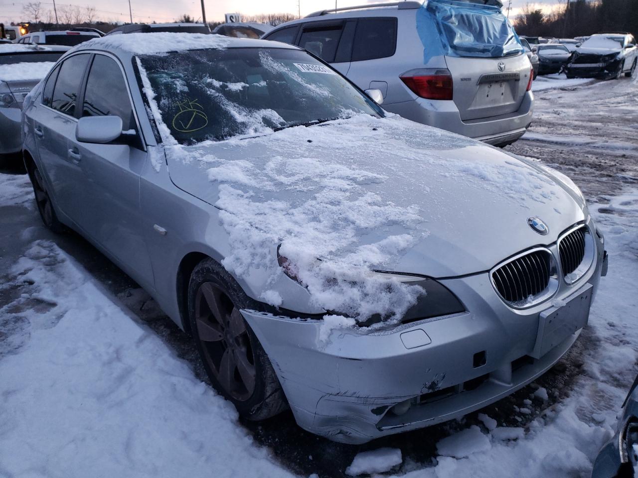 BMW 530 XI 2007 with VIN WBANF73587CY16562 - Photo from auction