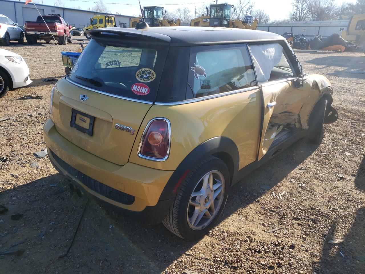 Photo 4 from auction – 2007 MINI COOPER S with VIN WMWMF73507TL91124