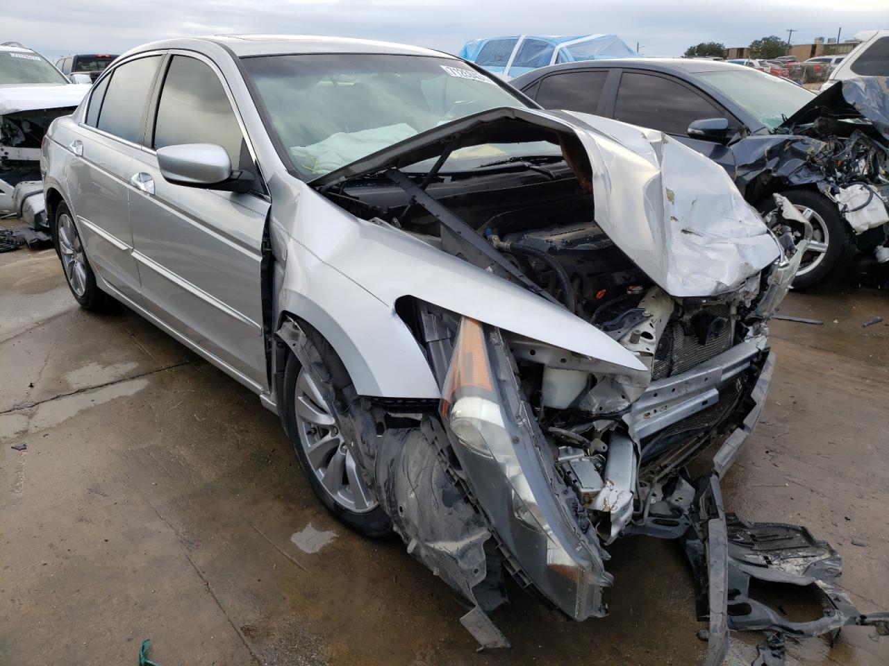 HONDA ACCORD EXL 2012 with VIN 1HGCP3F88CA031746 - Photo from auction