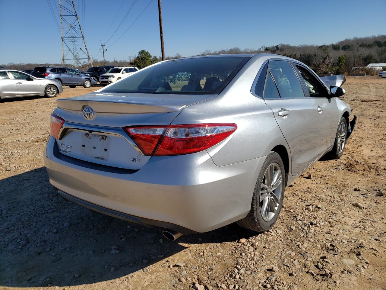 Photo 4 from auction – 2015 TOYOTA CAMRY LE with VIN 4T1BF1FKXFU024308