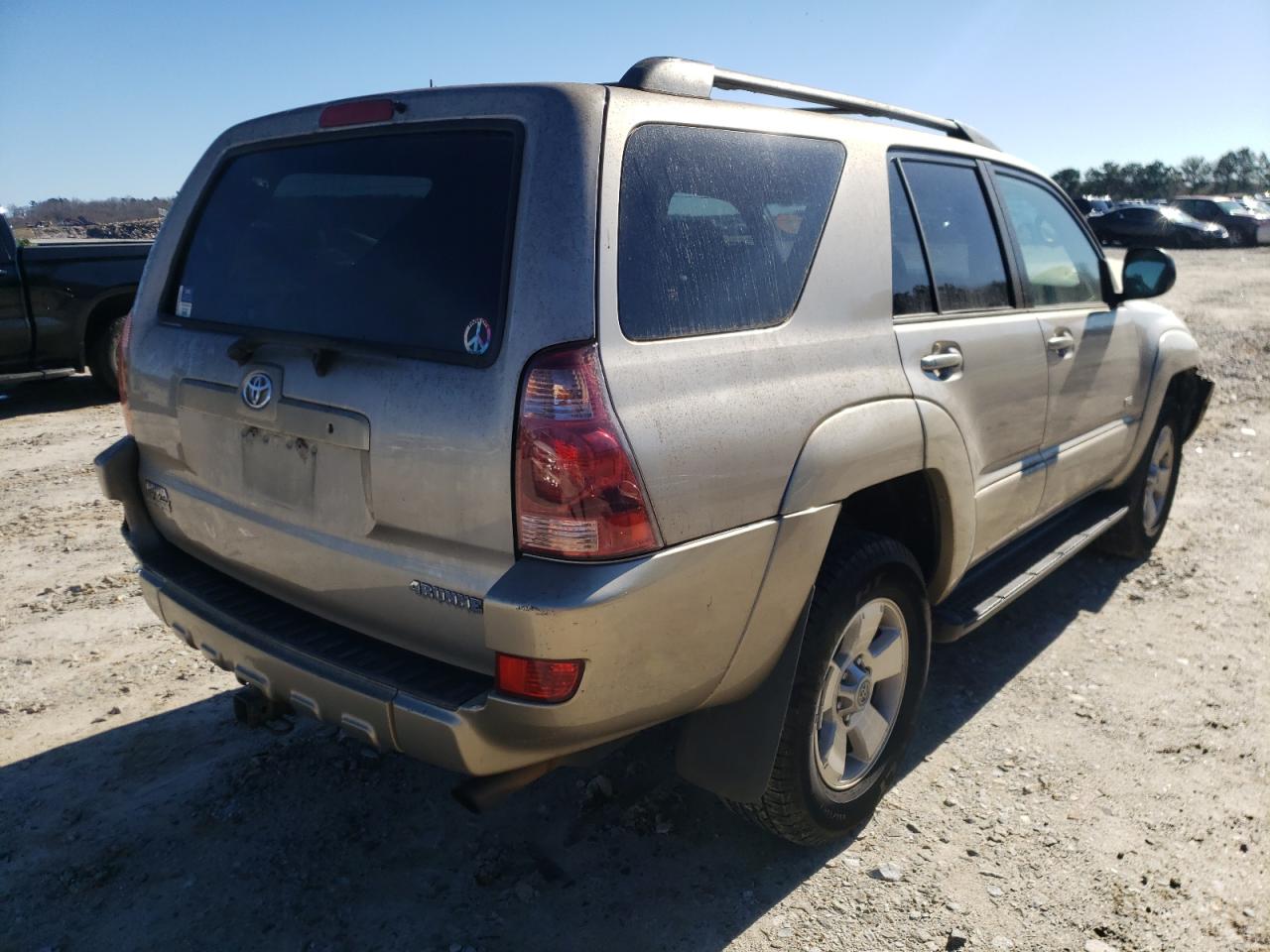 Photo 4 from auction – 2004 TOYOTA 4RUNNER SR with VIN JTEZU14R340033568