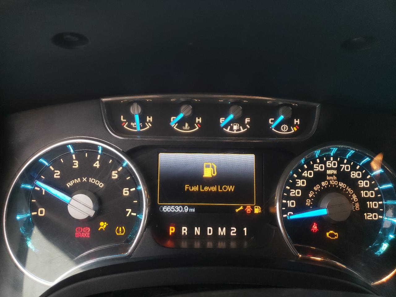 Photo 8 from auction – 2011 FORD F150 SUPER with VIN 1FTFW1CT9BFB15815