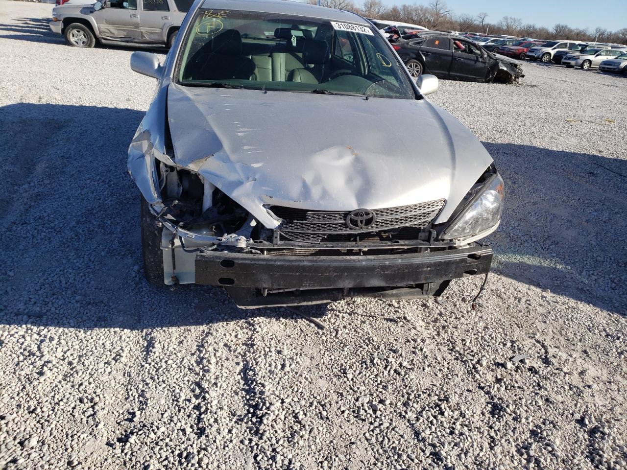 Photo 9 from auction – 2003 TOYOTA CAMRY LE with VIN 4T1BE32K83U668079
