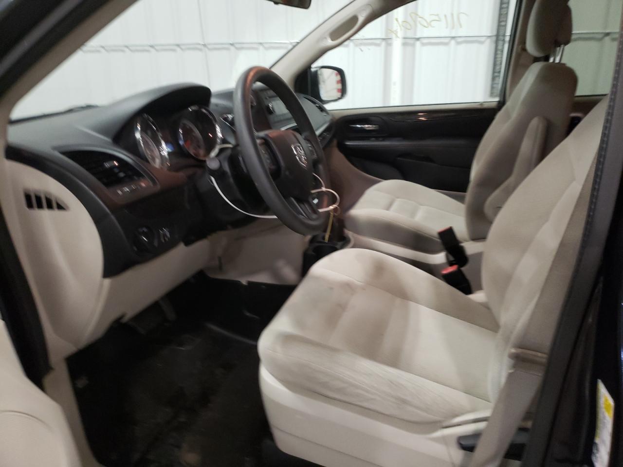 Photo 5 from auction – 2014 DODGE GRAND CARA with VIN 2C4RDGBG6ER457729
