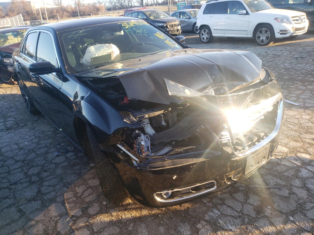 CHRYSLER 300 S 2013 with VIN 2C3CCABT5DH513624 - Photo from auction