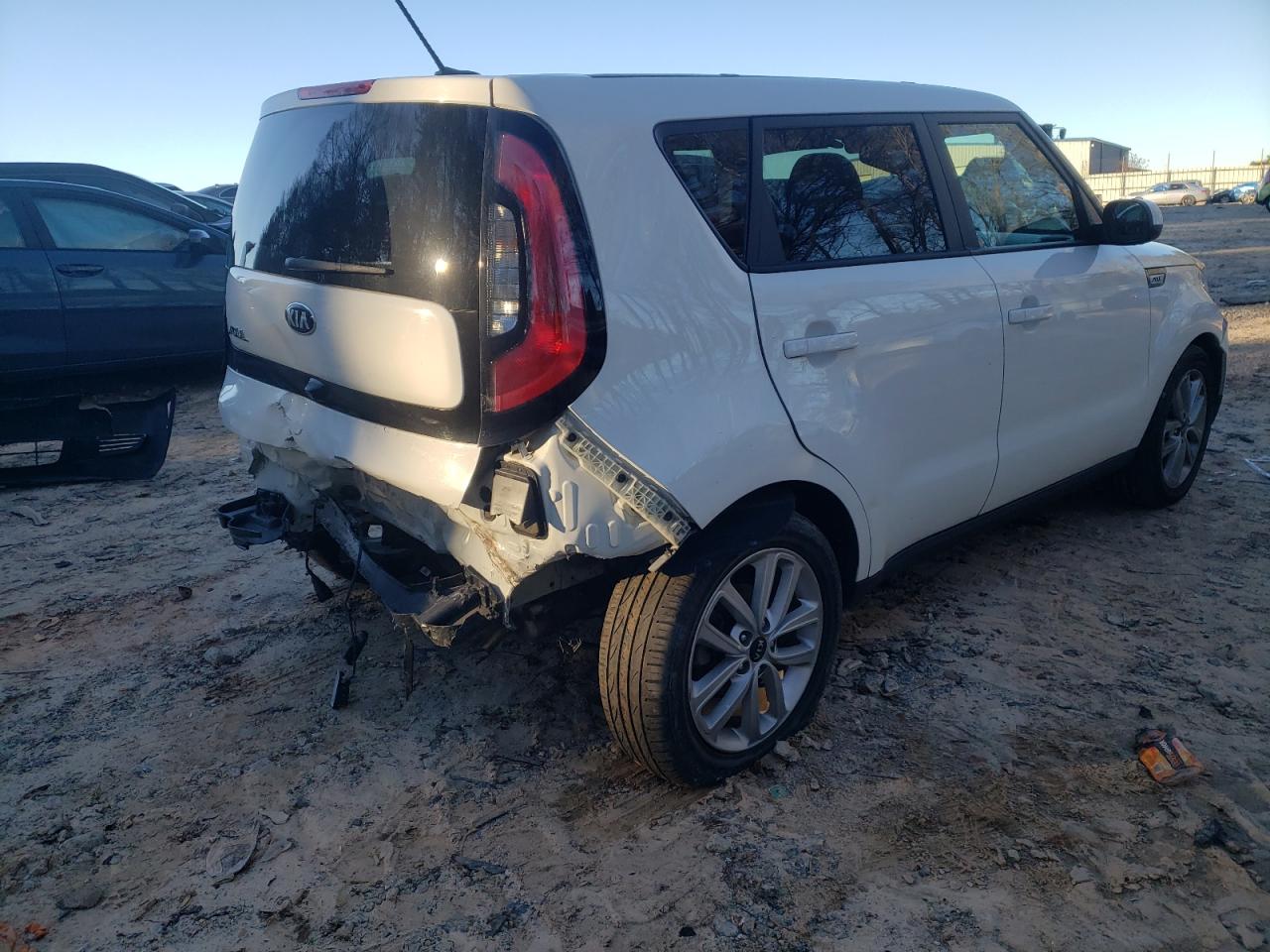 صورة رقم 4 من المزاد - 2018 KIA SOUL + مع VIN KNDJP3A50J7567989