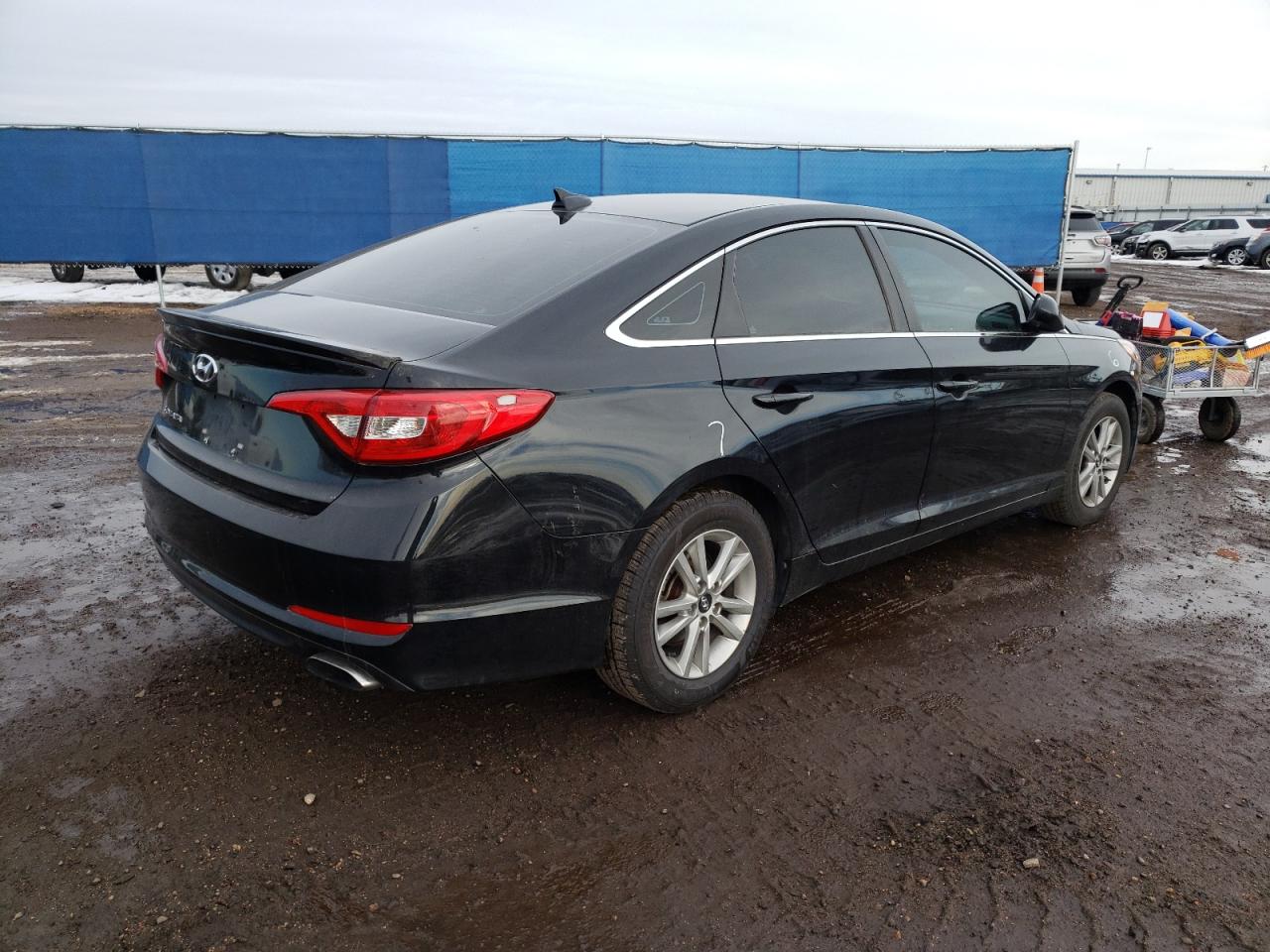 Photo 4 from auction – 2016 HYUNDAI SONATA SE with VIN 5NPE24AF0GH262088