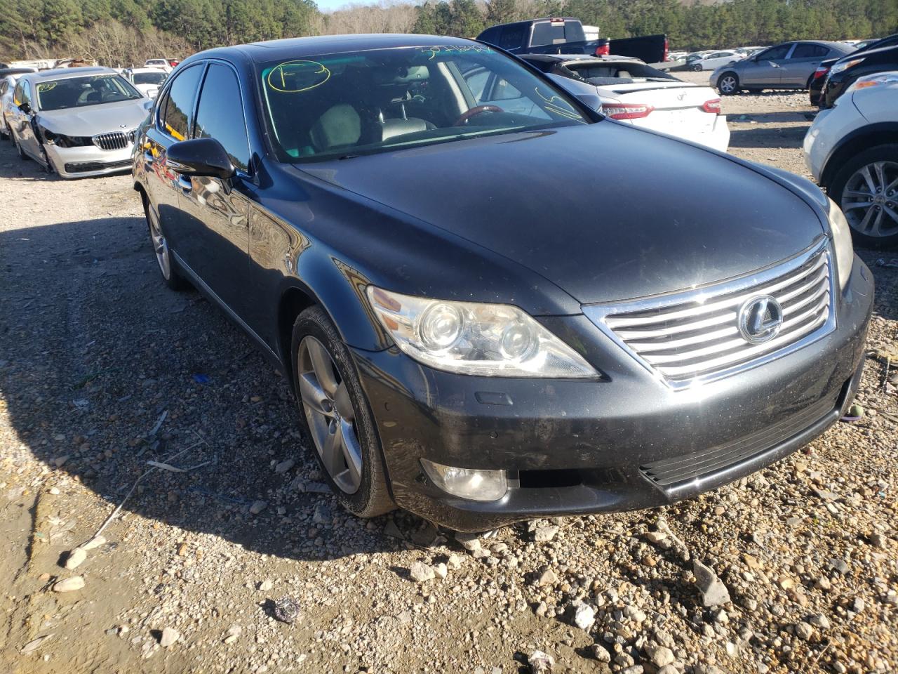 LEXUS LS 460 2011 with VIN JTHBL5EF6B5106192 - Photo from auction