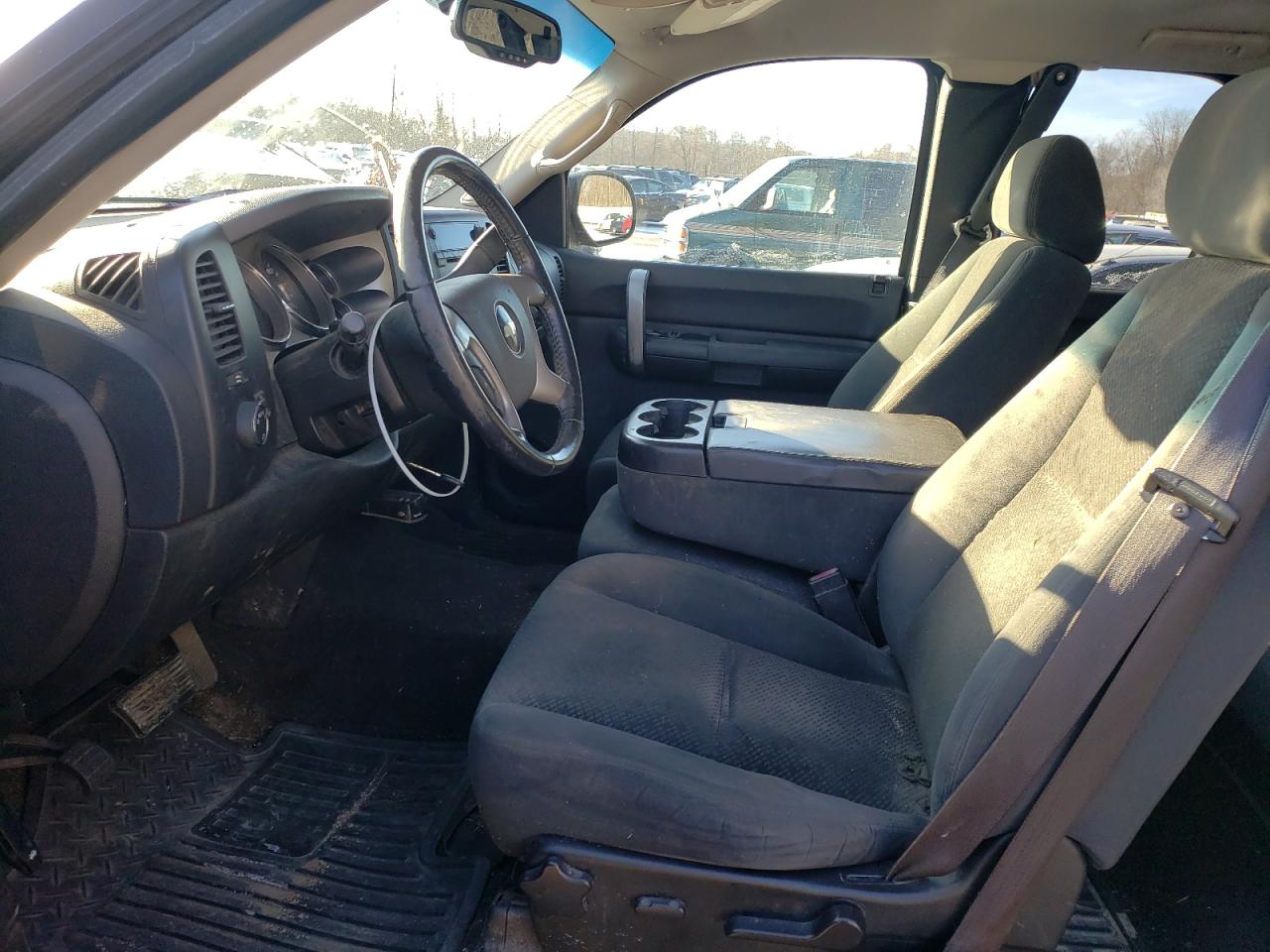 Photo 5 from auction – 2008 CHEVROLET SILVERADO with VIN 2GCEK19C681308633