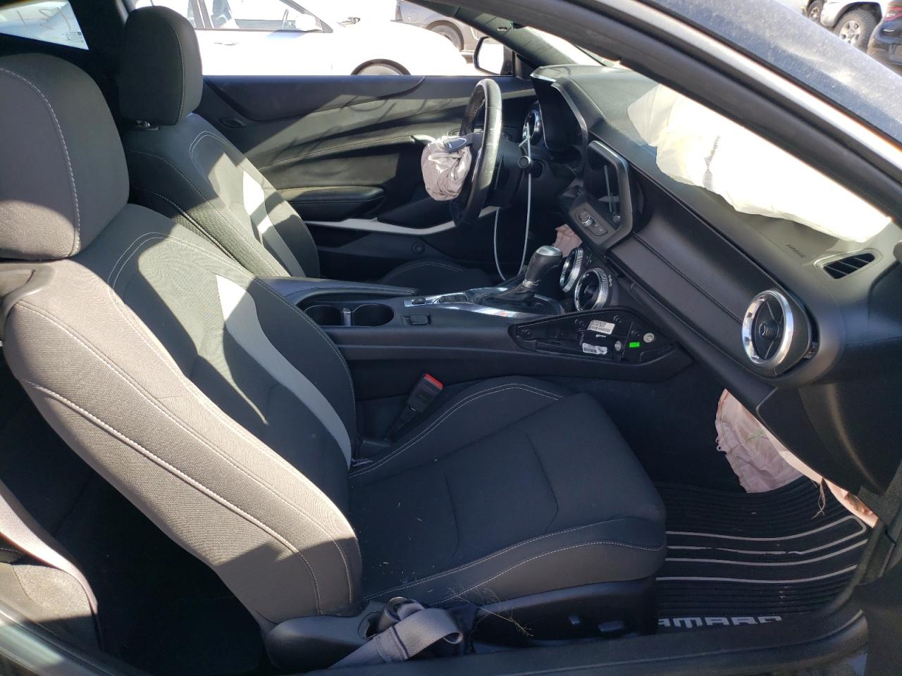 Photo 5 from auction – 2017 CHEVROLET CAMARO SS with VIN 1G1FF1R79H0101704