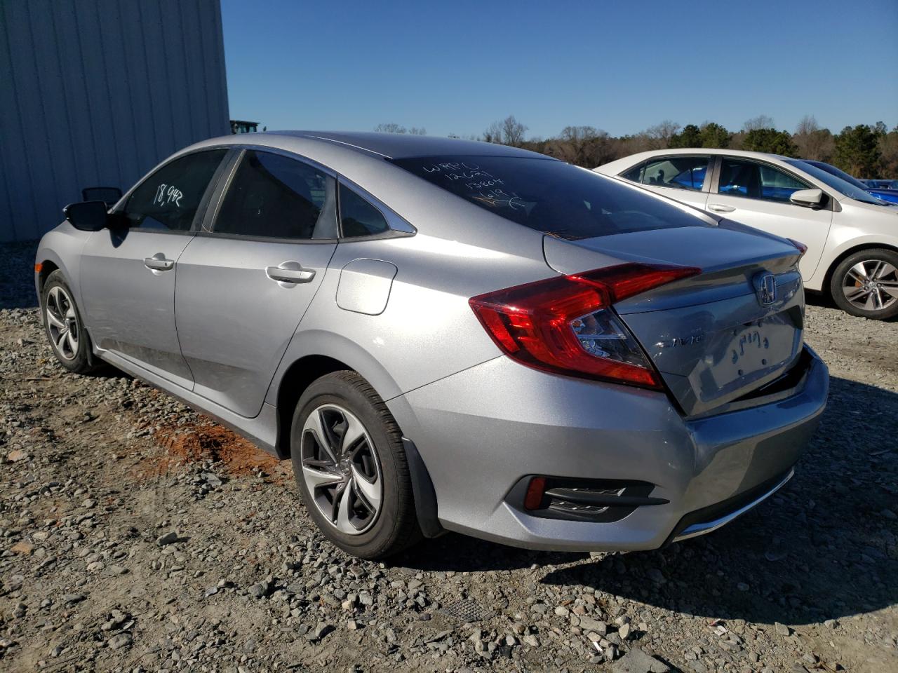 Photo 3 from auction – 2019 HONDA CIVIC LX with VIN 19XFC2F64KE026412