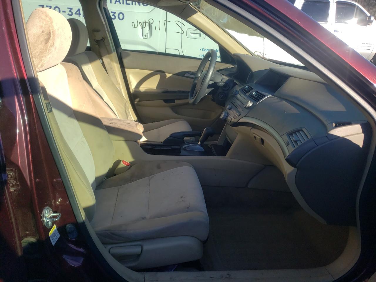 Photo 5 from auction – 2008 HONDA ACCORD LX with VIN JHMCP26368C005458